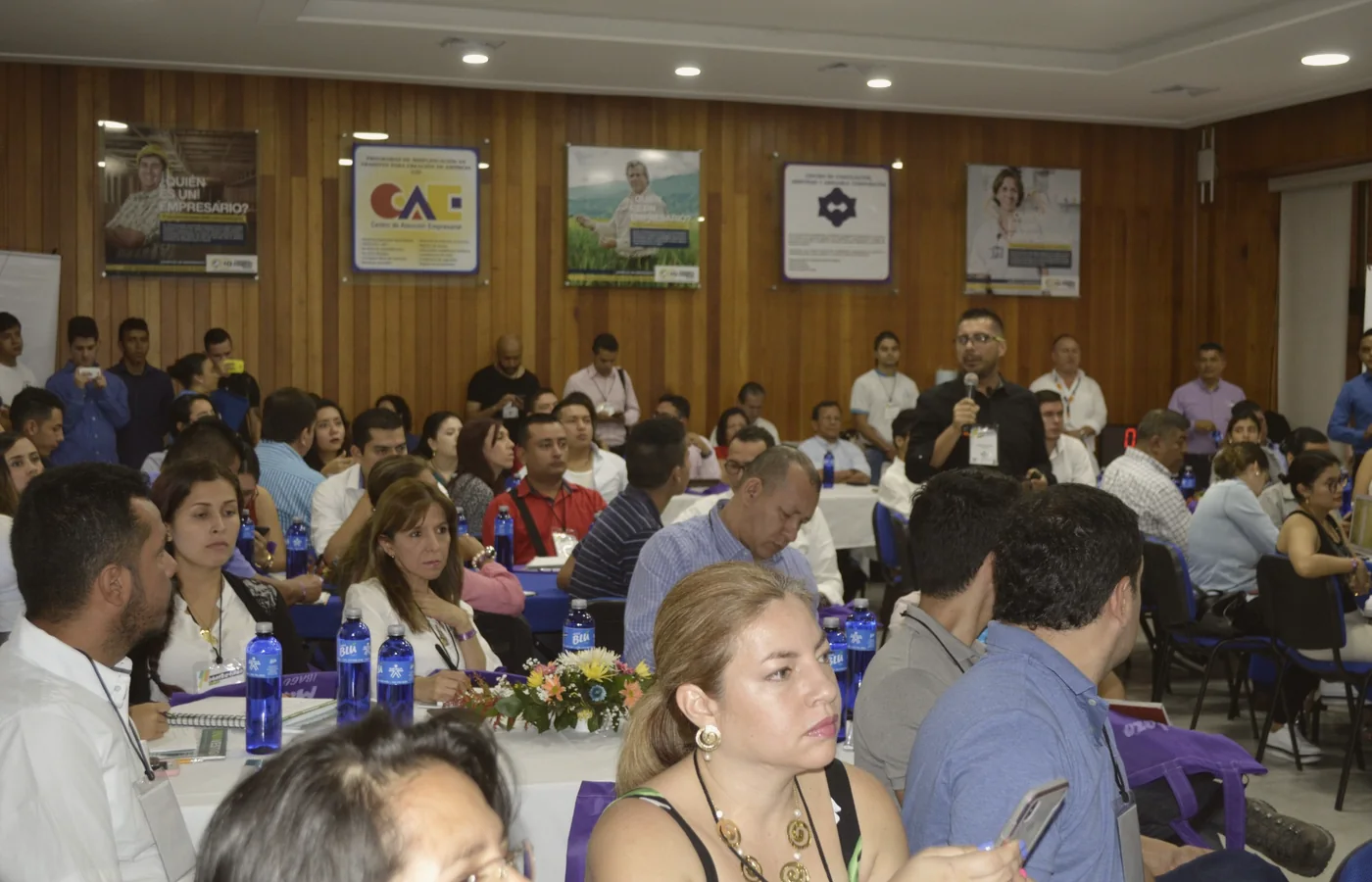 Consultoría y trabajo con empresas