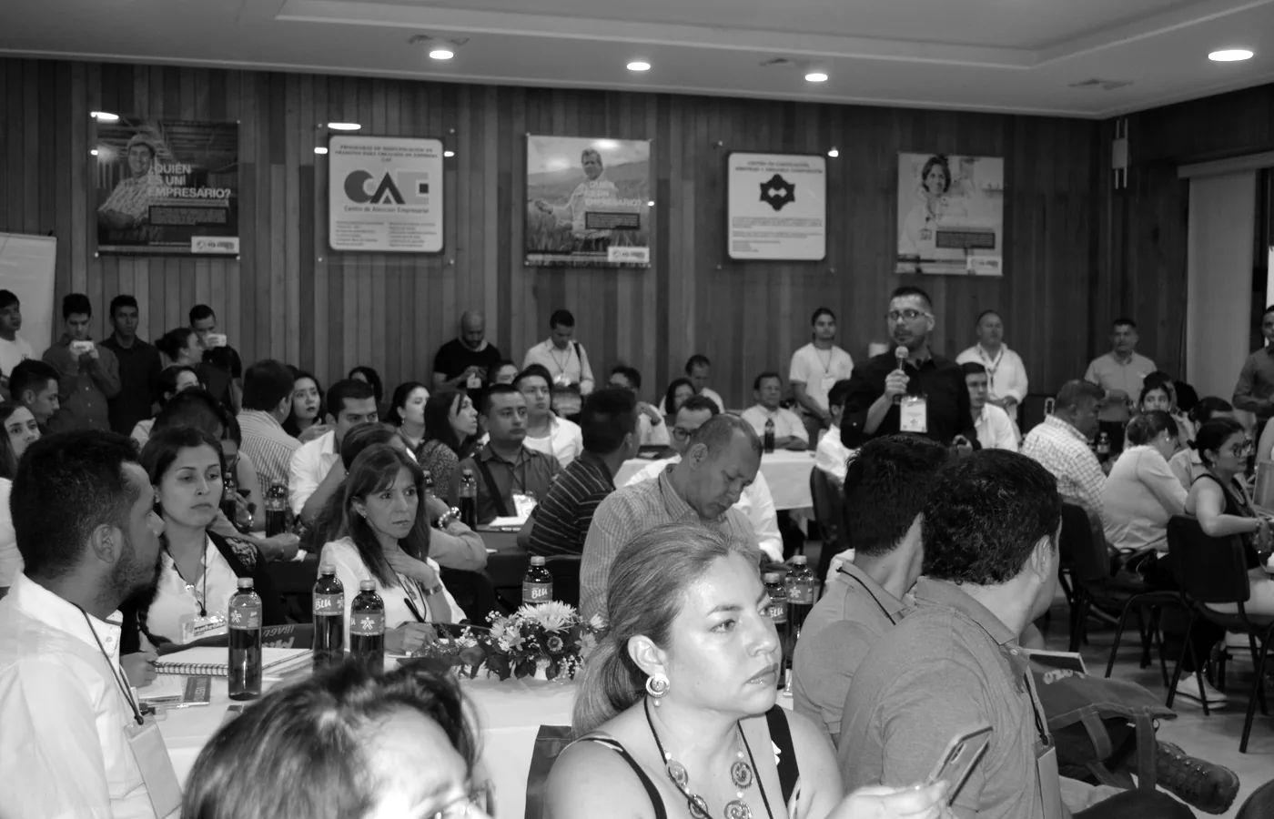 Sesión de trabajo con empresarios